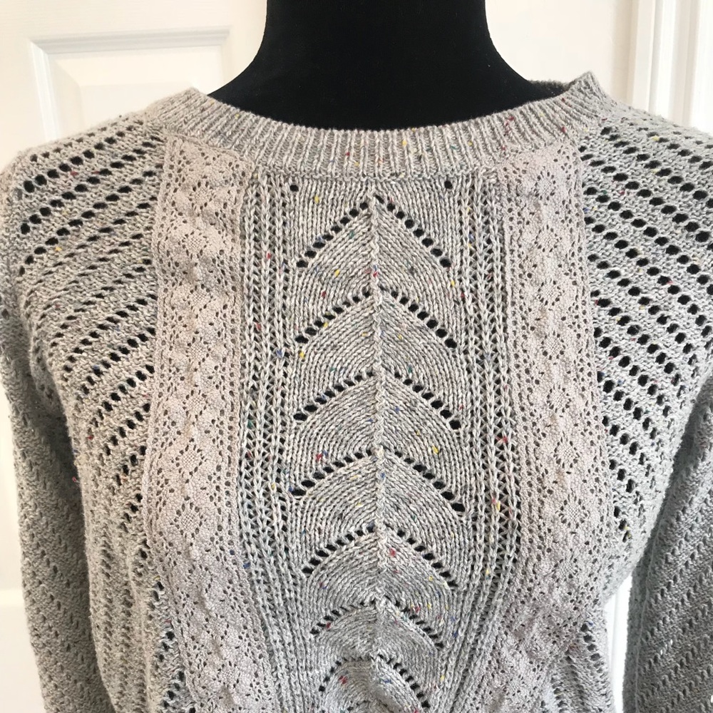 Cropped sweater - Picture 2 of 6